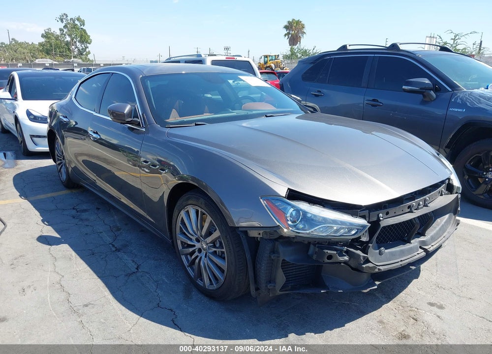 2018 MASERATI GHIBLI S VIN: ZAM57YSA3J1284995