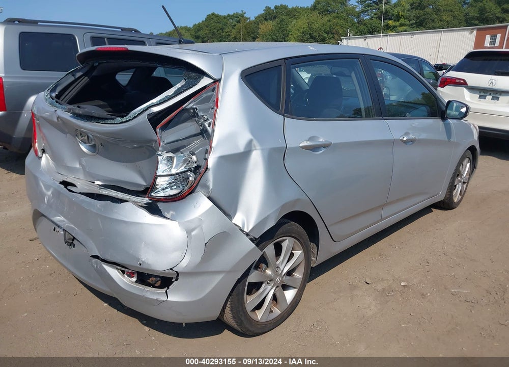 2013 HYUNDAI ACCENT SE VIN: KMHCU5AE9DU089067