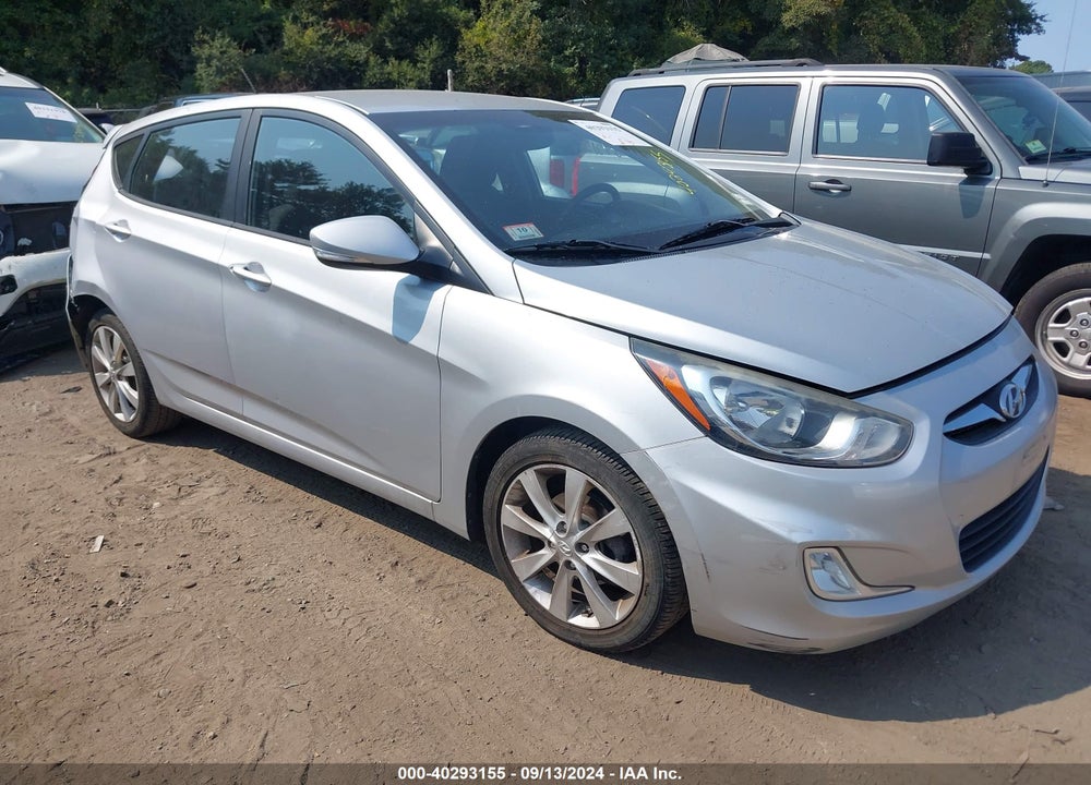 2013 HYUNDAI ACCENT SE VIN: KMHCU5AE9DU089067