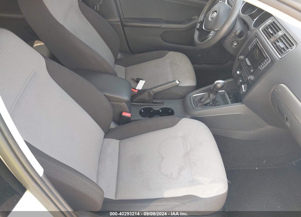 2017 VOLKSWAGEN JETTA 1.4T S VIN: 3VW2B7AJ0HM257569