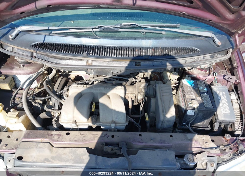 1999 PLYMOUTH VOYAGER VIN: 2P4FP25B8XR438045