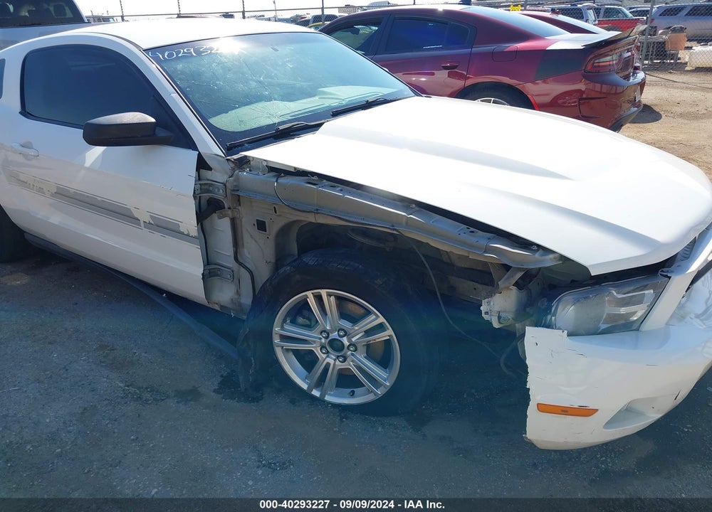2011 FORD MUSTANG V6 VIN: 1ZVBP8AM4B5124103