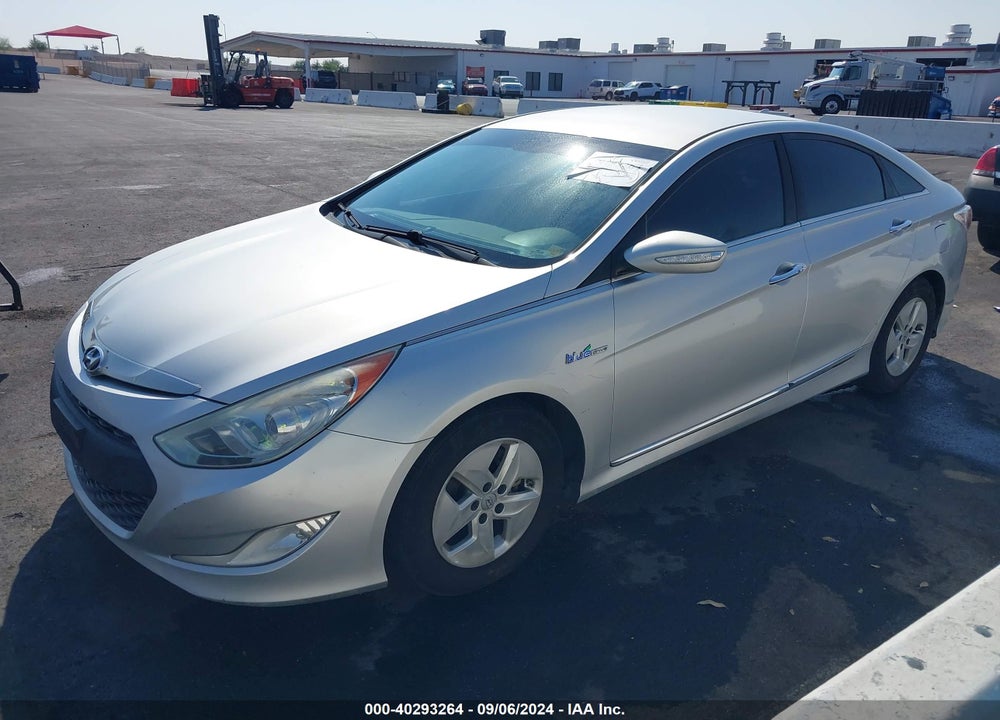 2012 HYUNDAI SONATA HYBRID VIN: KMHEC4A45CA055432
