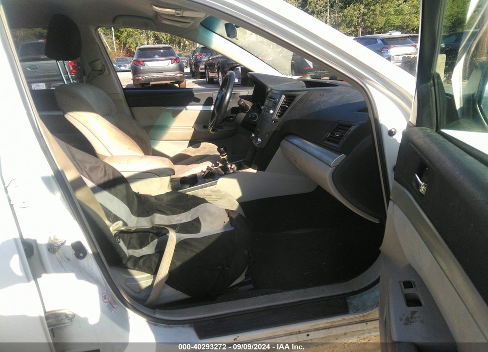 2010 SUBARU OUTBACK 2.5I PREMIUM VIN: 4S4BRBCC3A1320047