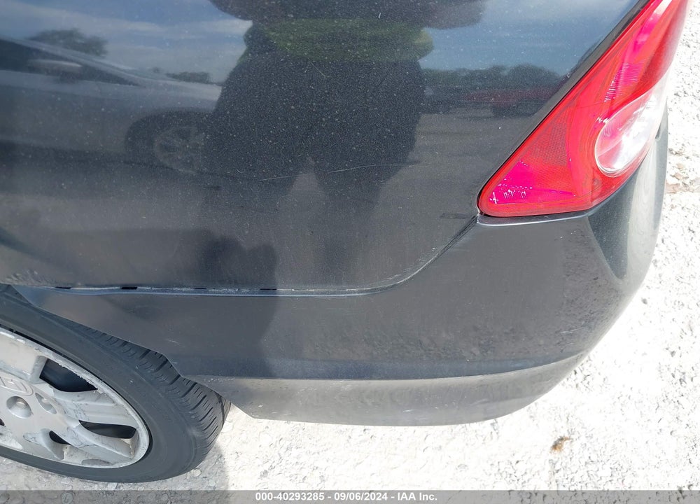 2006 HONDA CIVIC LX VIN: 2HGFA16506H527266