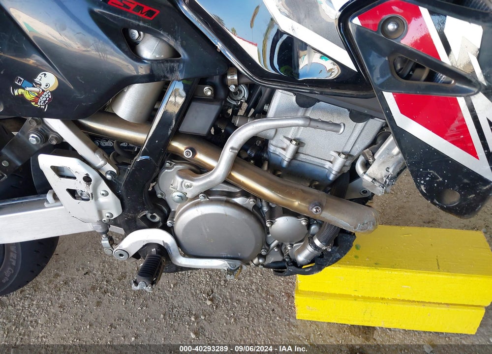 2022 SUZUKI DR-Z400 SM VIN: JS1SK44A4N7101676
