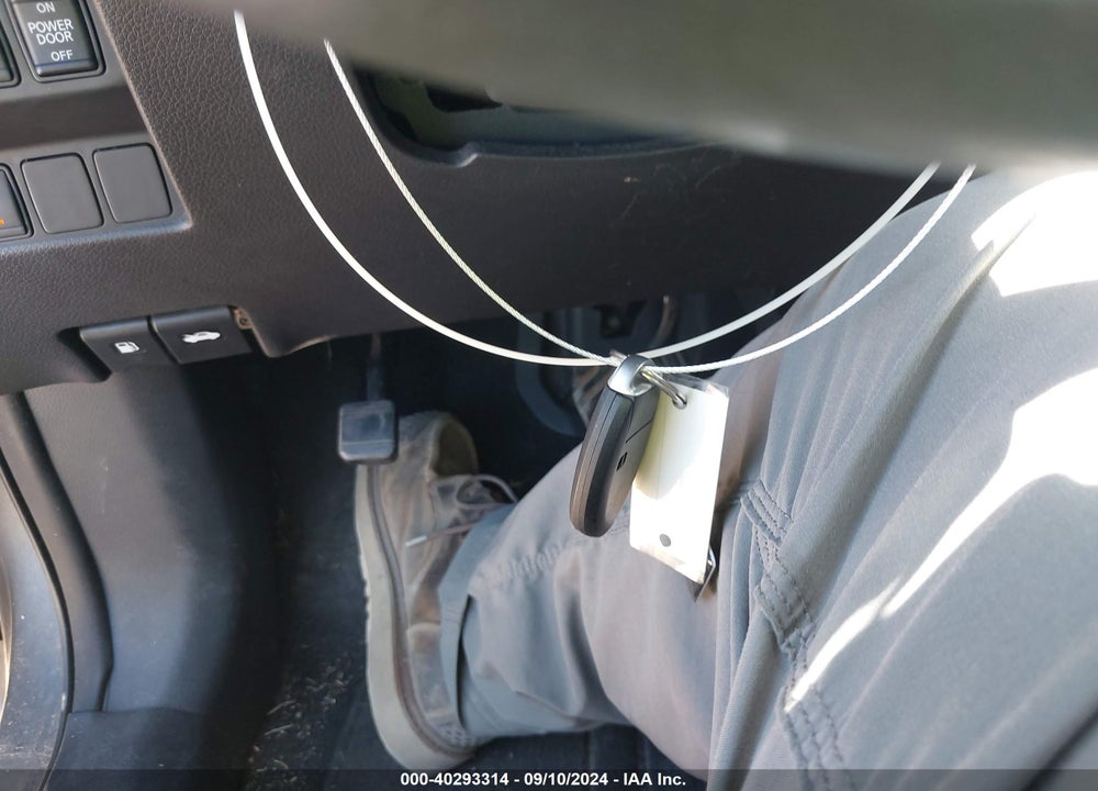2015 NISSAN ROGUE SL VIN: 5N1AT2MT9FC863572