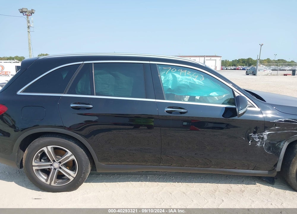 2017 MERCEDES-BENZ GLC 300 VIN: WDC0G4JB5HF134413