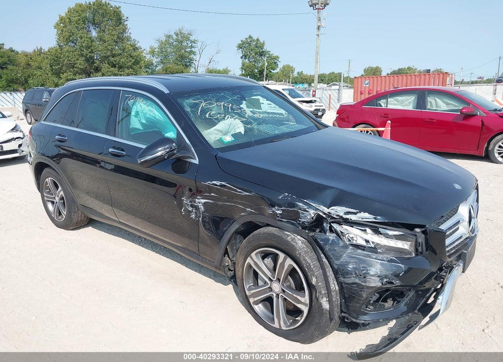 2017 MERCEDES-BENZ GLC 300 VIN: WDC0G4JB5HF134413