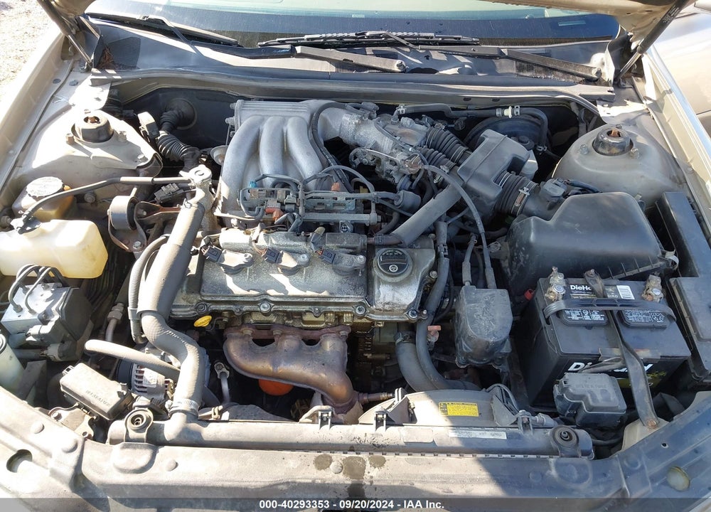 2000 LEXUS ES 300 VIN: JT8BF28G7Y5092970