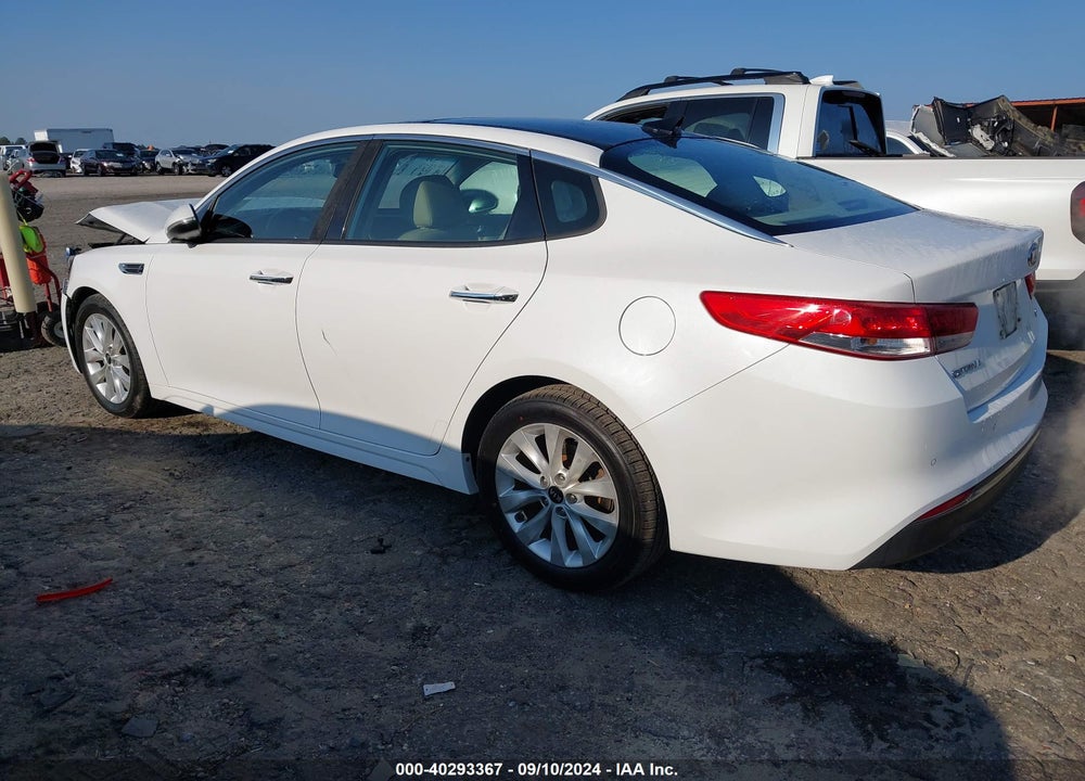 2016 KIA OPTIMA EX VIN: 5XXGU4L30GG012044