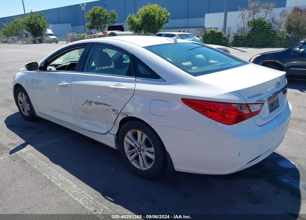 2013 HYUNDAI SONATA GLS VIN: 5NPEB4AC4DH509677