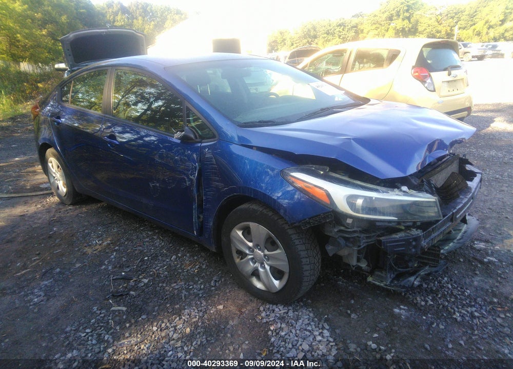 2018 KIA FORTE LX VIN: 3KPFL4A70JE185065