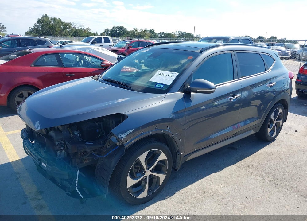 2017 HYUNDAI TUCSON LIMITED VIN: KM8J3CA20HU275588