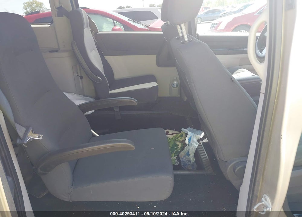 2008 DODGE GRAND CARAVAN SE VIN: 1D8HN44H98B113717
