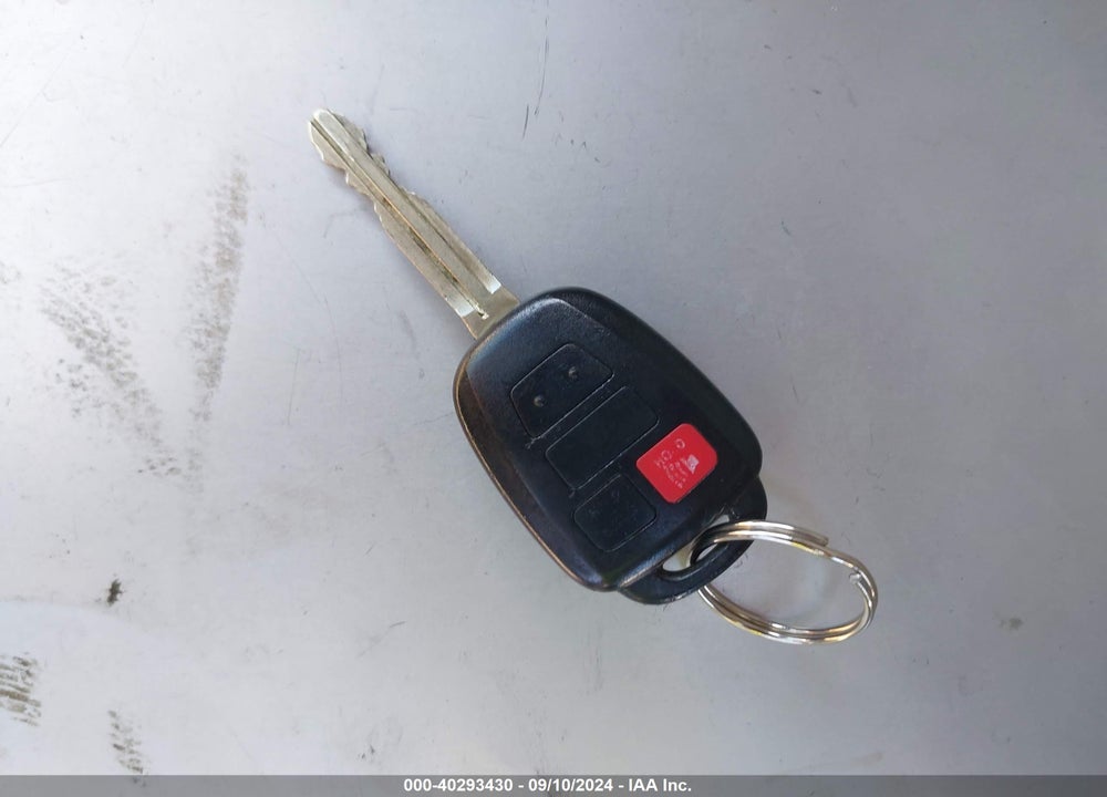 2012 TOYOTA CAMRY LE VIN: 4T4BF1FK9CR200783