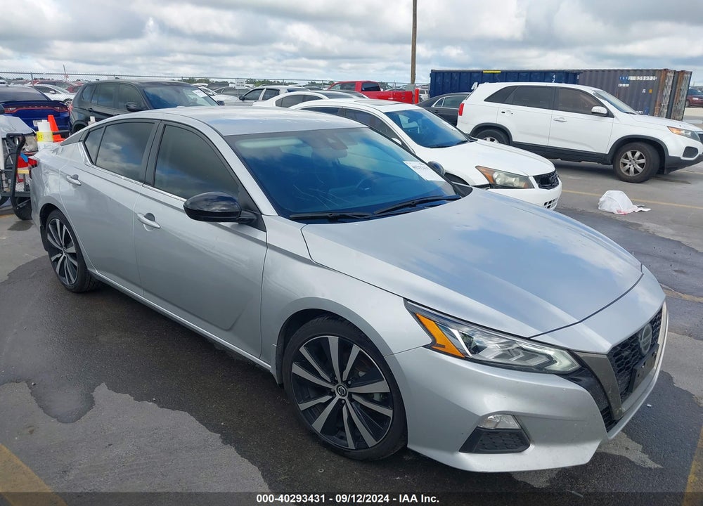 2022 NISSAN ALTIMA SR FWD VIN: 1N4BL4CV4NN395895