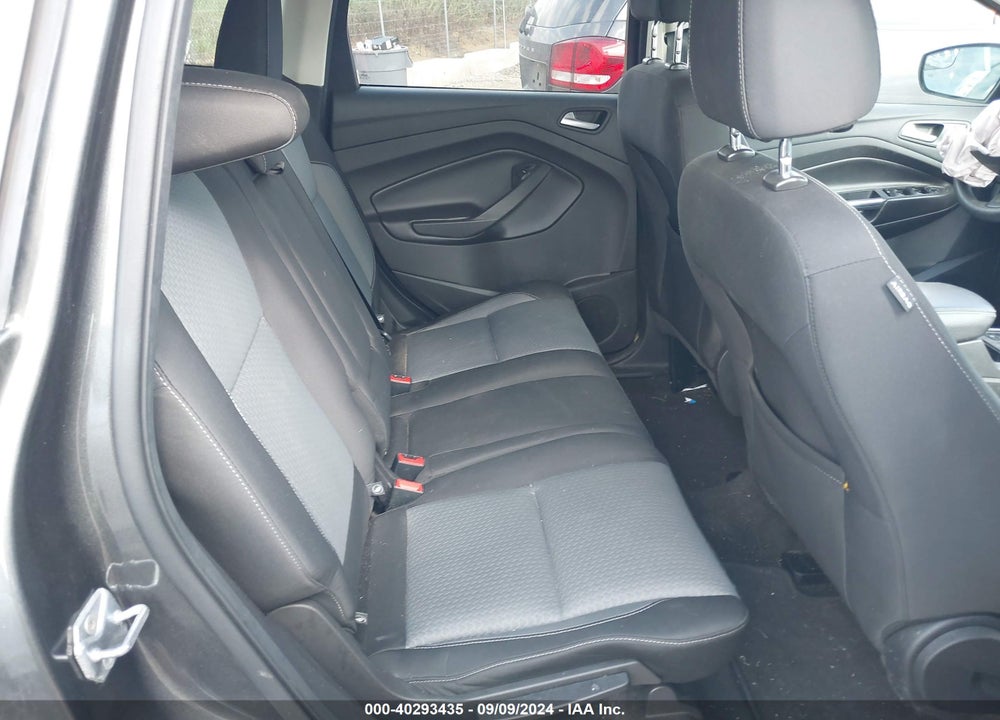 2017 FORD ESCAPE SE VIN: 1FMCU0GD2HUB40982