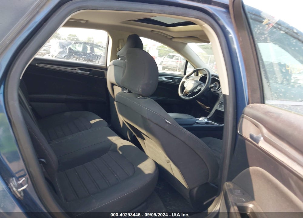 2019 FORD FUSION SE VIN: 3FA6P0T98KR237389