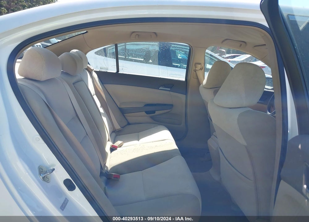 2008 HONDA ACCORD 2.4 LX VIN: 1HGCP26368A111844