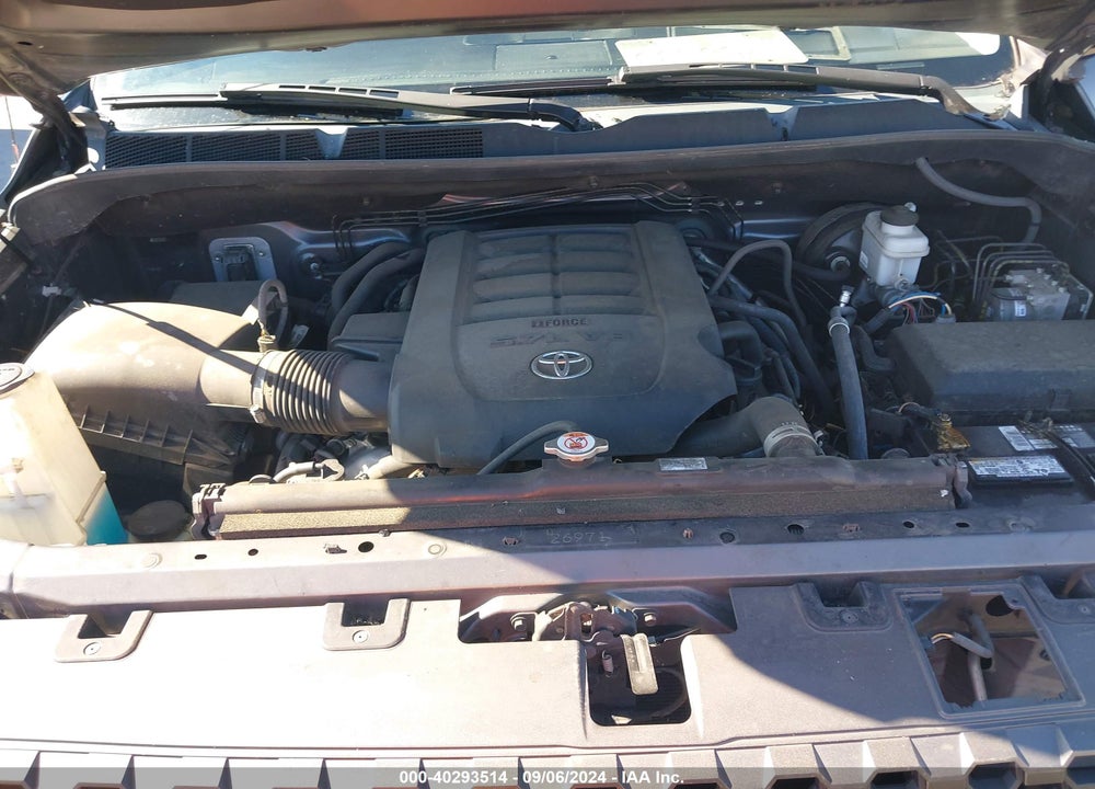 2019 TOYOTA TUNDRA SR5 5.7L V8 VIN: 5TFDY5F15KX808698