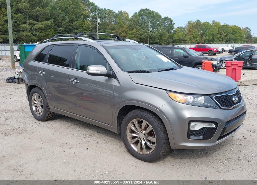 2012 KIA SORENTO SX V6 VIN: 5XYKW4A28CG261809