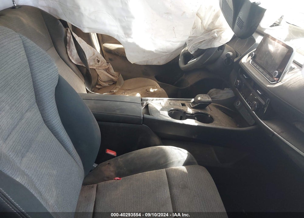 2022 NISSAN ROGUE SV FWD VIN: 5N1BT3BA1NC688373
