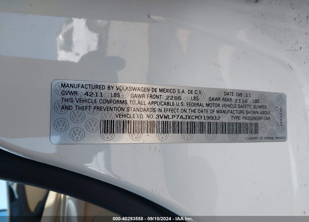 2012 VOLKSWAGEN JETTA 2.5L SEL VIN: 3VWLP7AJXCM319932