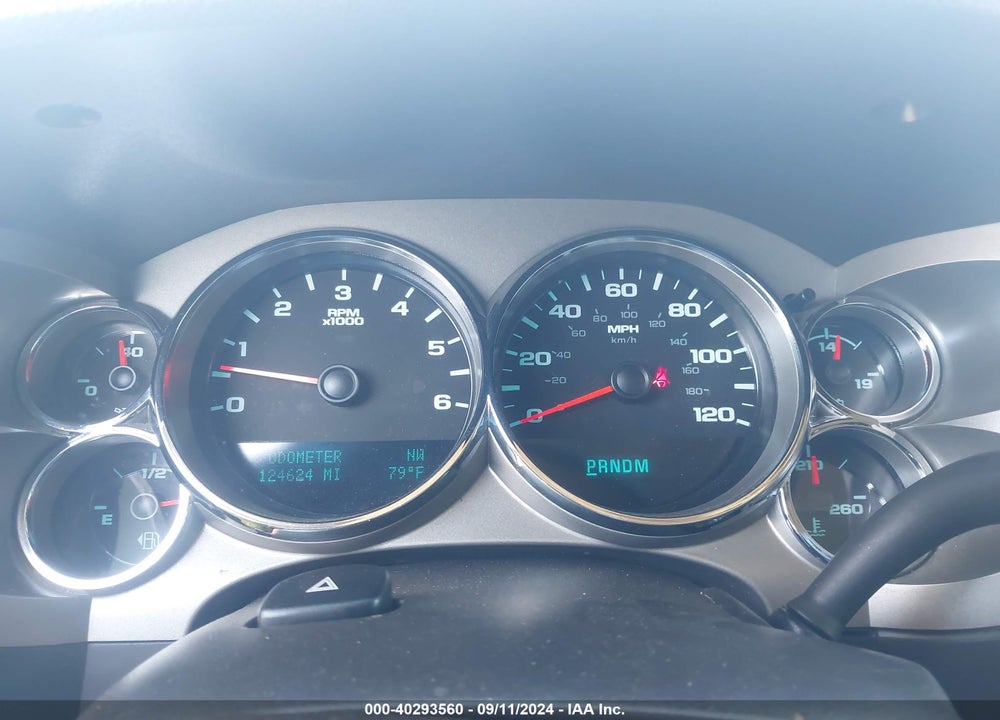2013 CHEVROLET SILVERADO 1500 LT VIN: 3GCUKSE27DG265923