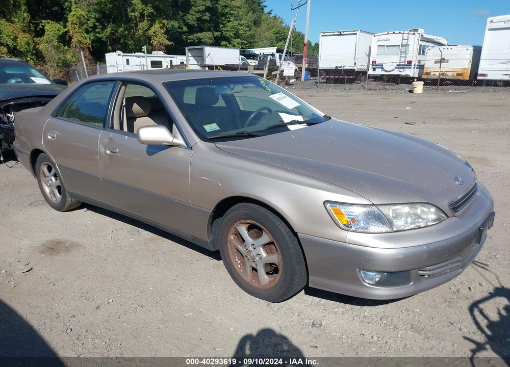 2000 LEXUS ES 300 VIN: JT8BF28G7Y0272740