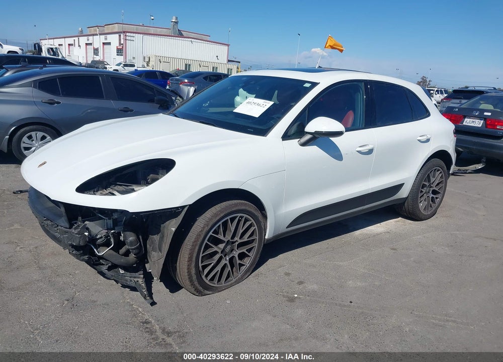 2017 PORSCHE MACAN VIN: WP1AA2A59HLB01974