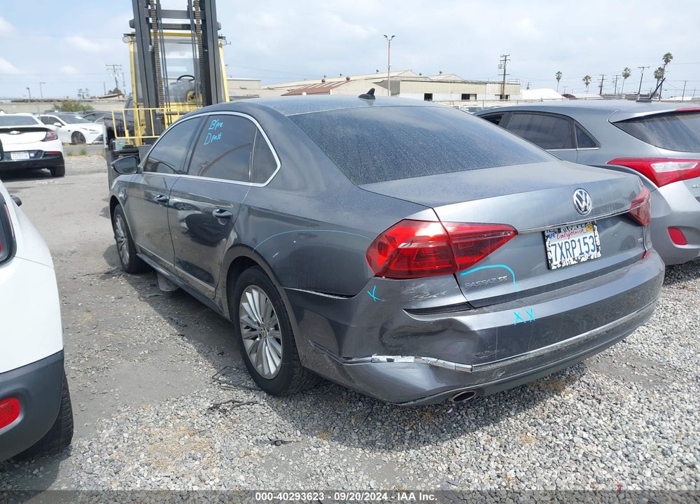 2017 VOLKSWAGEN PASSAT 1.8T SE VIN: 1VWBT7A33HC038282