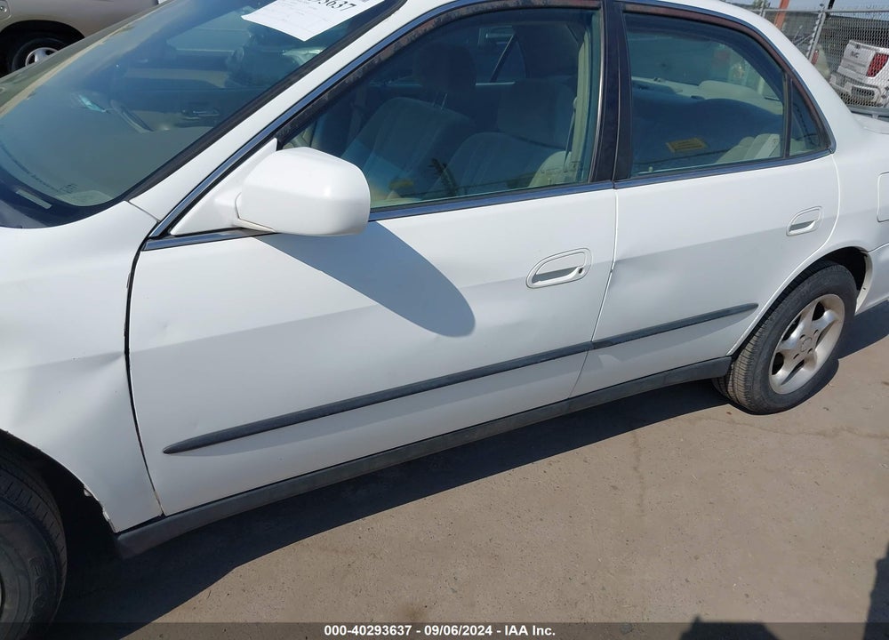 2000 HONDA ACCORD VIN: 3HGCG6653YG706225
