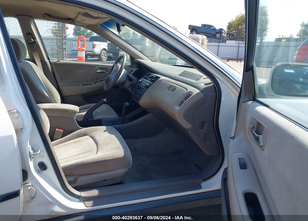 2000 HONDA ACCORD VIN: 3HGCG6653YG706225