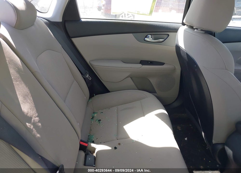 2021 KIA FORTE LXS VIN: 3KPF24AD0ME378071