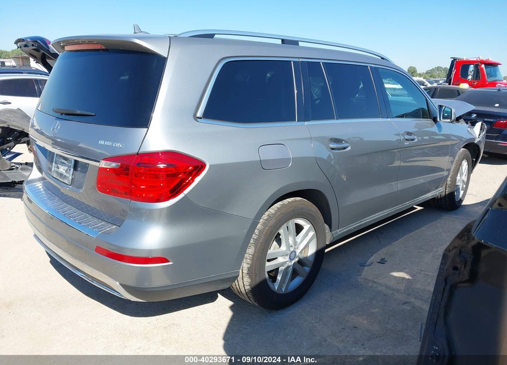 2015 MERCEDES-BENZ GL 350 BLUETEC 4MATIC VIN: 4JGDF2EE8FA489102