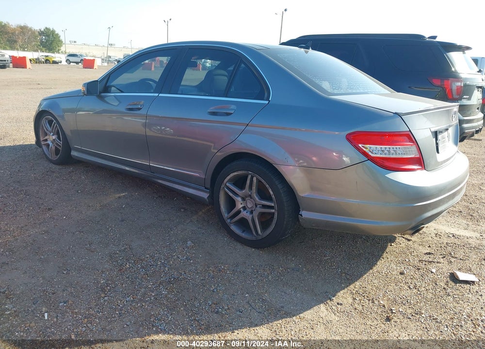 2010 MERCEDES-BENZ C 300 LUXURY 4MATIC/SPORT 4MATIC VIN: WDDGF8BB5AR126593