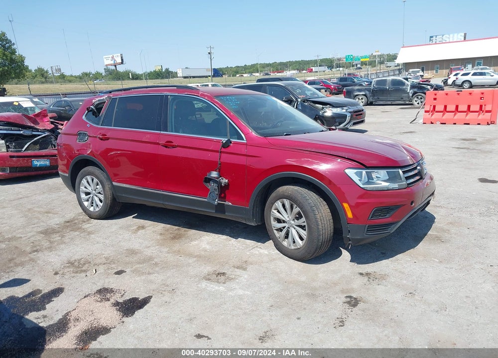 2018 VOLKSWAGEN TIGUAN 2.0T SE/2.0T SEL VIN: 3VV3B7AX4JM129869