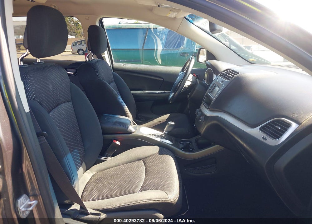 2016 DODGE JOURNEY SE VIN: 3C4PDCAB8GT157924