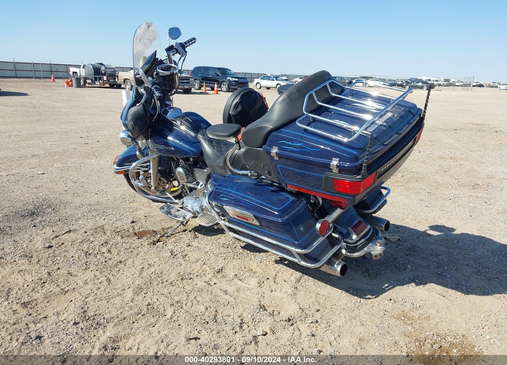 2005 HARLEY-DAVIDSON FLHTCUI SHRINE VIN: 1HD1FLW175Y682368