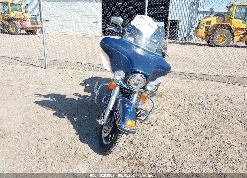 2005 HARLEY-DAVIDSON FLHTCUI SHRINE VIN: 1HD1FLW175Y682368