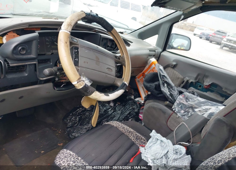 1996 FORD AEROSTAR VIN: 1FMDA31X0TZB54392