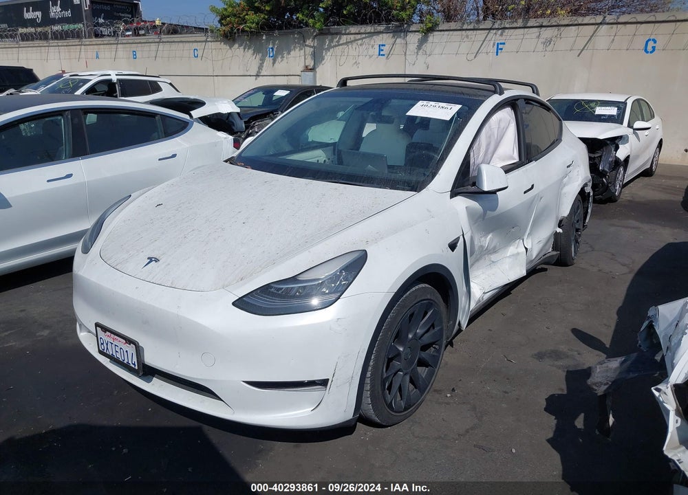 2021 TESLA MODEL Y LONG RANGE DUAL MOTOR ALL-WHEEL DRIVE VIN: 5YJYGDEE6MF212404