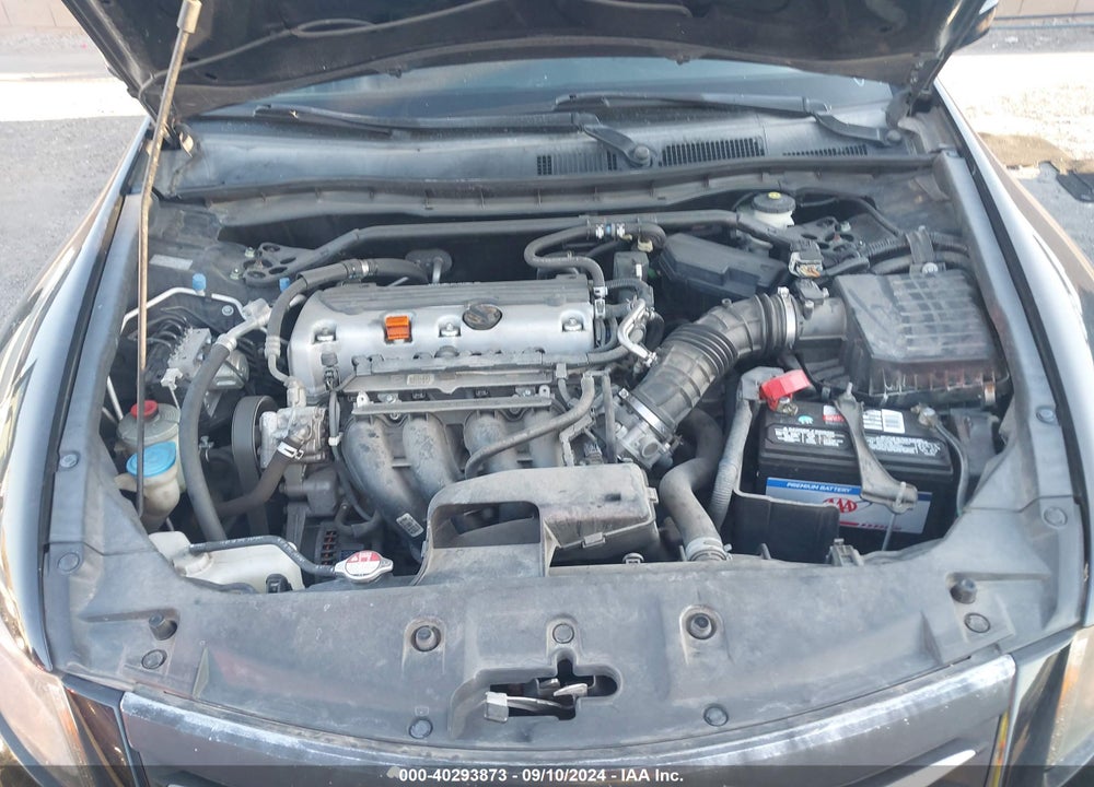 2011 HONDA ACCORD 2.4 EX-L VIN: 1HGCP2F80BA062319