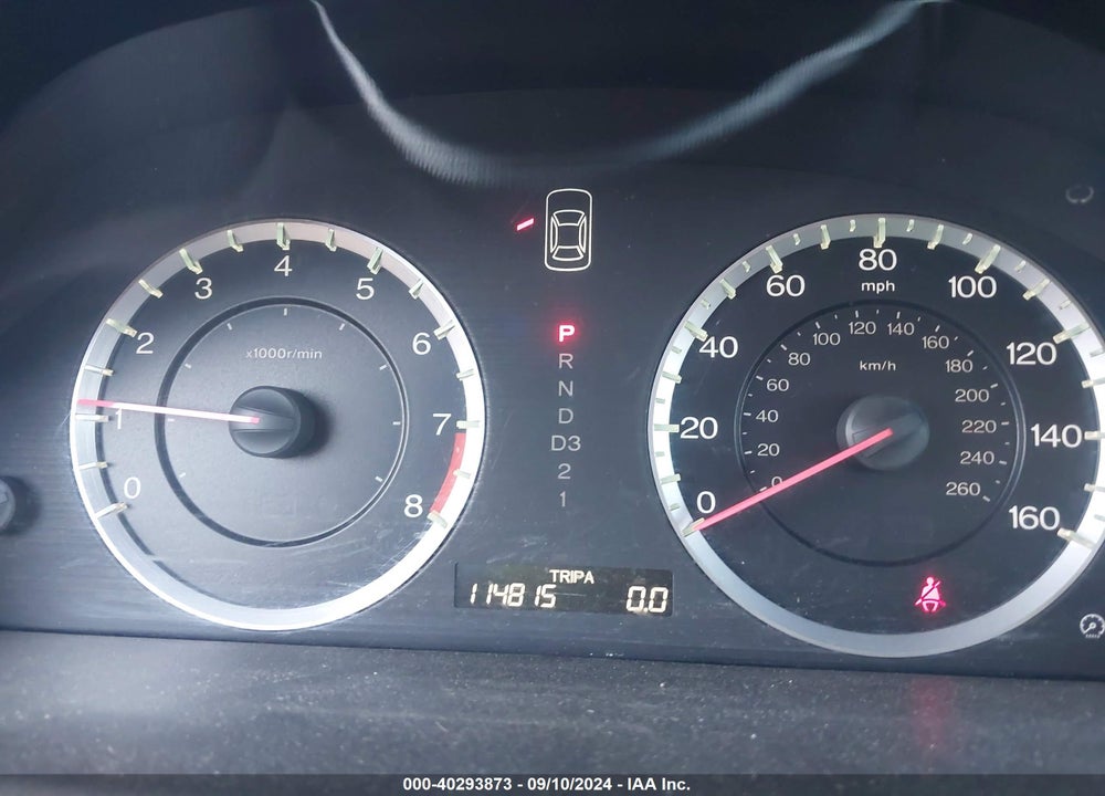2011 HONDA ACCORD 2.4 EX-L VIN: 1HGCP2F80BA062319