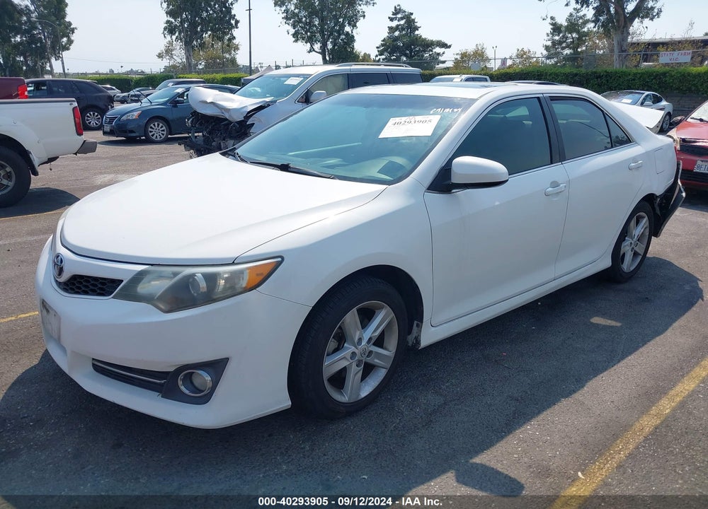 2013 TOYOTA CAMRY SE VIN: 4T1BF1FK2DU687708