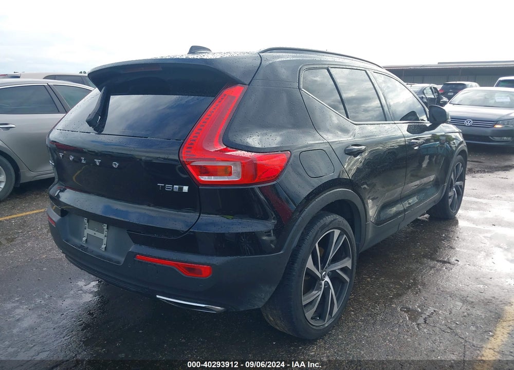 2020 VOLVO XC40 T5 R-DESIGN VIN: YV4162UM1L2265253