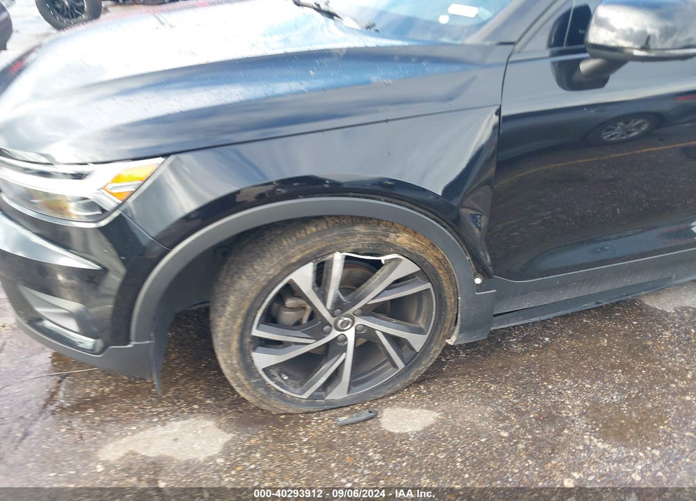2020 VOLVO XC40 T5 R-DESIGN VIN: YV4162UM1L2265253