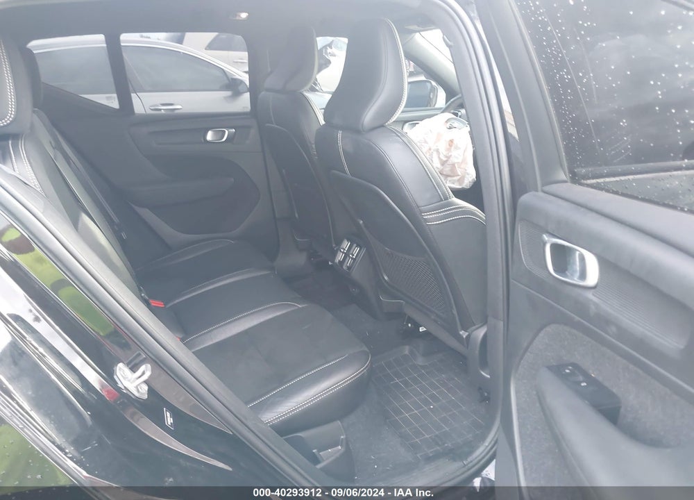 2020 VOLVO XC40 T5 R-DESIGN VIN: YV4162UM1L2265253