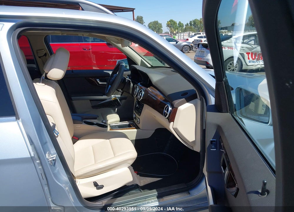 2015 MERCEDES-BENZ GLK 350 4MATIC VIN: WDCGG8JB6FG382084